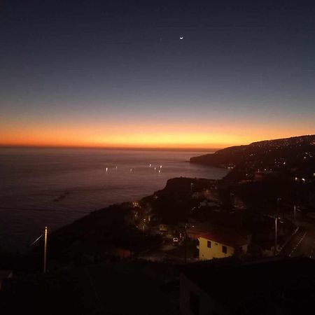 شقة Sea View House ريبيرا برافا المظهر الخارجي الصورة